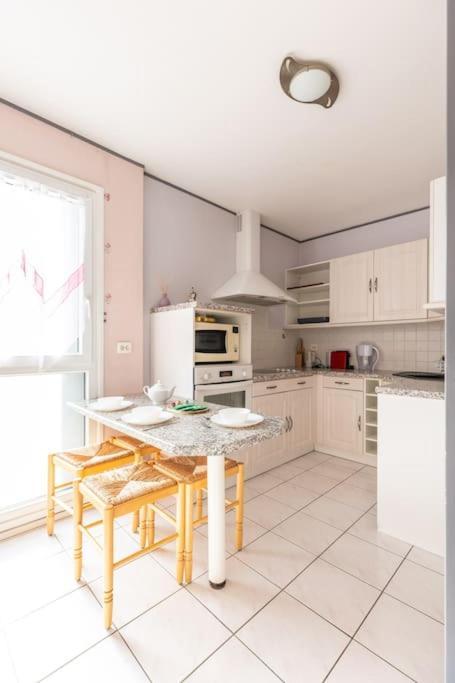 Appartement Spacieux/ Disneyland/Paris/Wifi/Bureau Champs-Sur-Marne Zewnętrze zdjęcie