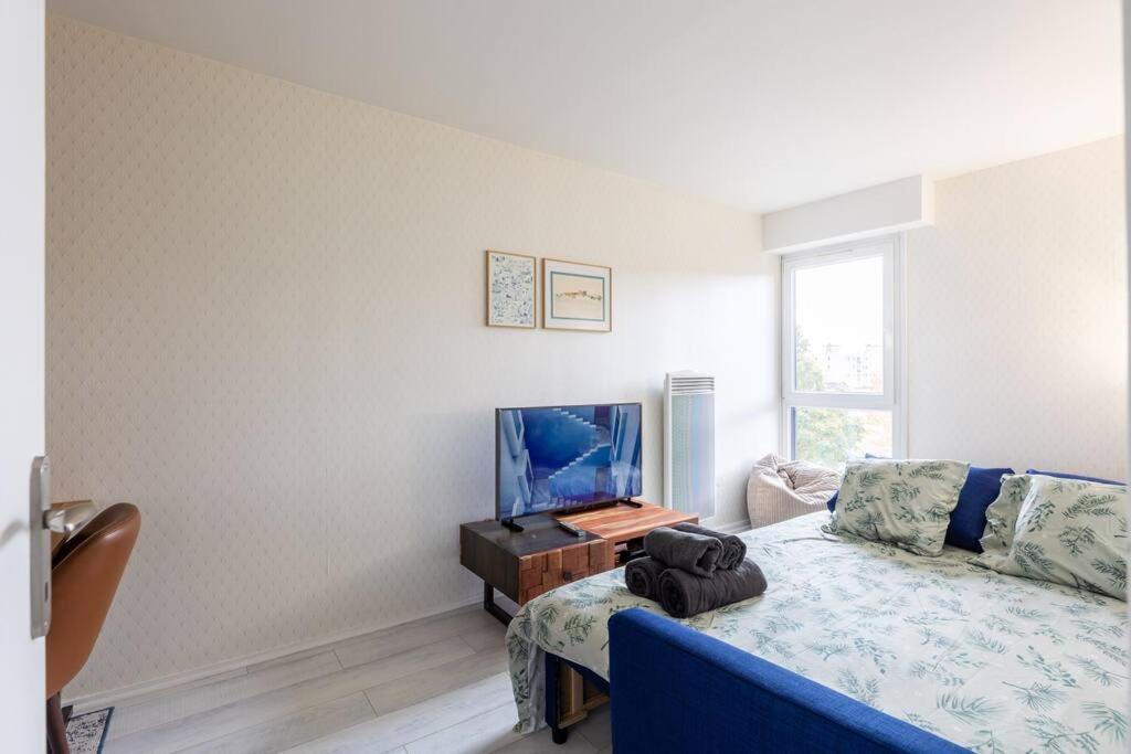 Appartement Spacieux/ Disneyland/Paris/Wifi/Bureau Champs-Sur-Marne Zewnętrze zdjęcie